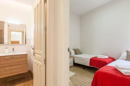 T2, Tirso De Molina, Apartamento Luminoso Y Tranquilo Sevilla Bagian luar foto